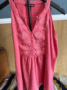 Cable & Gauge Coral Pink Embroidered Boho Halter Tank Top - XL